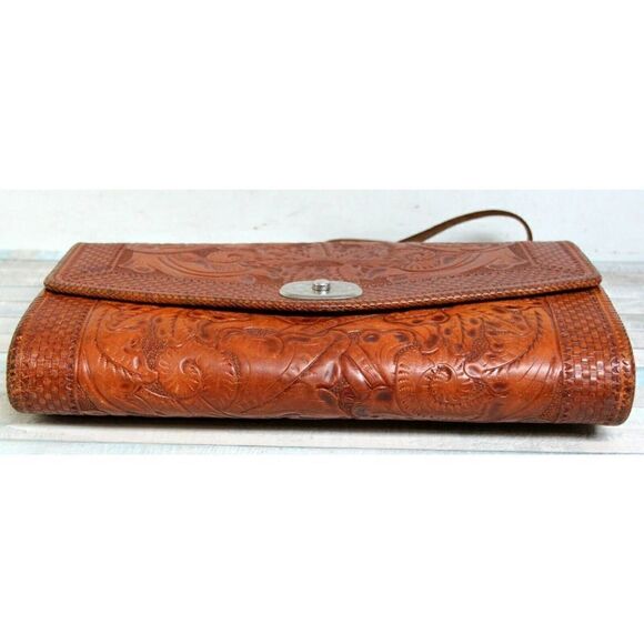 VINTAGE HARKNESS BUILT TOOLED TAN GENUINE LEATHER SHOULDER BAG HANDBAG PURSE - Picture 5 of 11